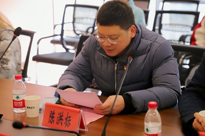 特殊的笔记，陈洪标用两幅百米书法长卷礼赞建党百年