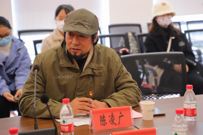 特殊的笔记，陈洪标用两幅百米书法长卷礼赞建党百年