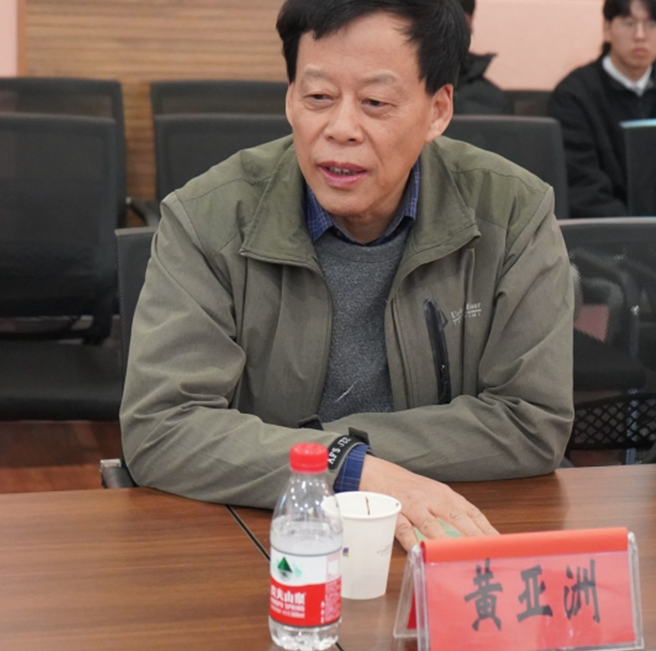 特殊的笔记，陈洪标用两幅百米书法长卷礼赞建党百年