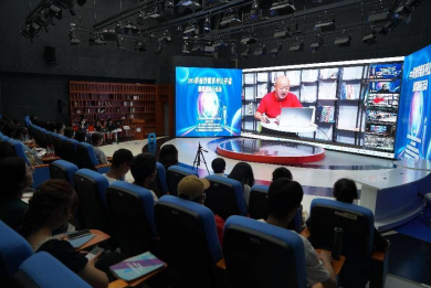 云南民族大学上课现场