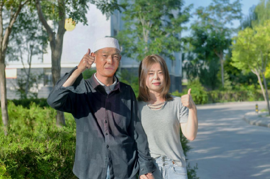 2022年马晓红和父亲合影